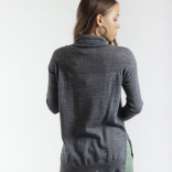 Ženski džemper FS698