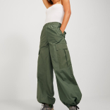 Ženske pantalone Yoko