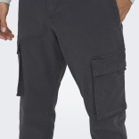 Muške pantalone Need