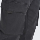 Muške pantalone Need