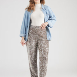 Ženske pantalone Kam