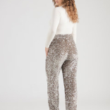 Ženske pantalone Kam