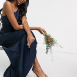 Ženska haljina Delali