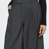 Ženske pantalone Nisa