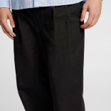 Muške pantalone Ih