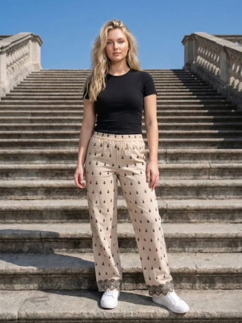 Ženske pantalone Willa