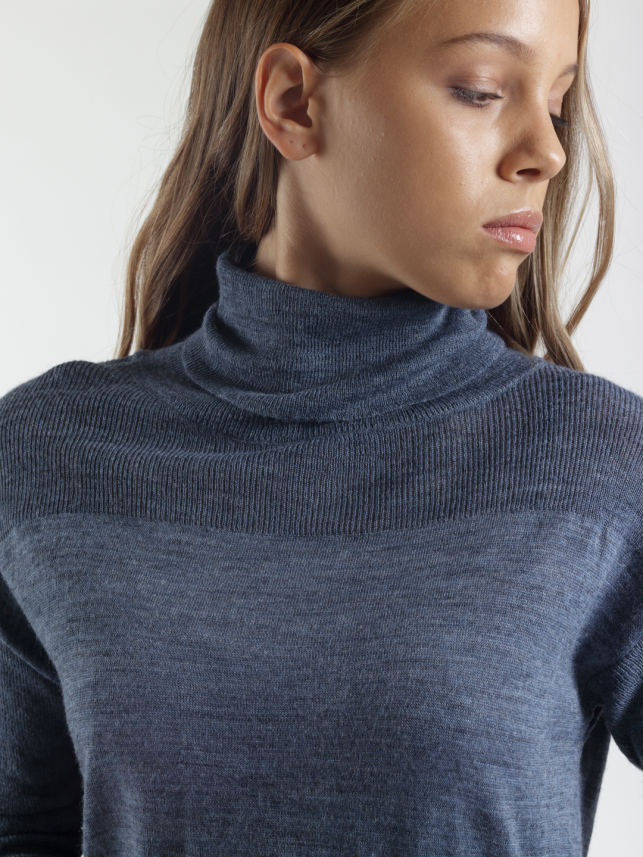 Ženski džemper FS698