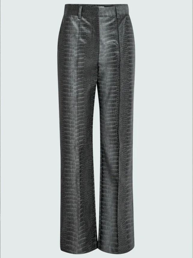 Ženske pantalone Lilu