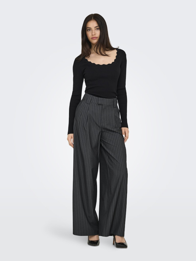 Ženske pantalone Nisa