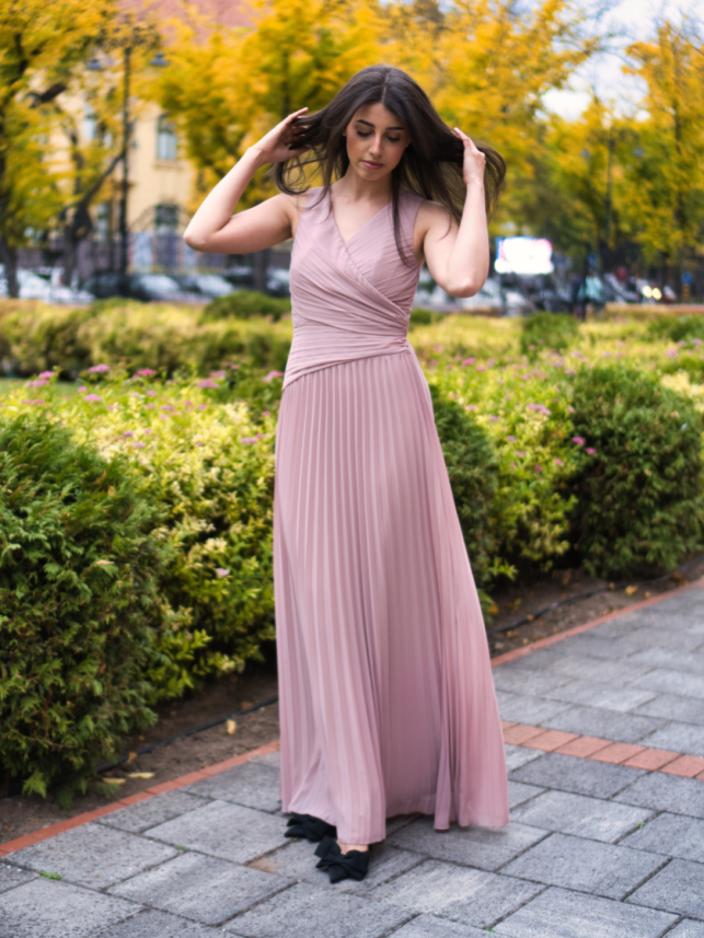 Ženska haljina Dinuka