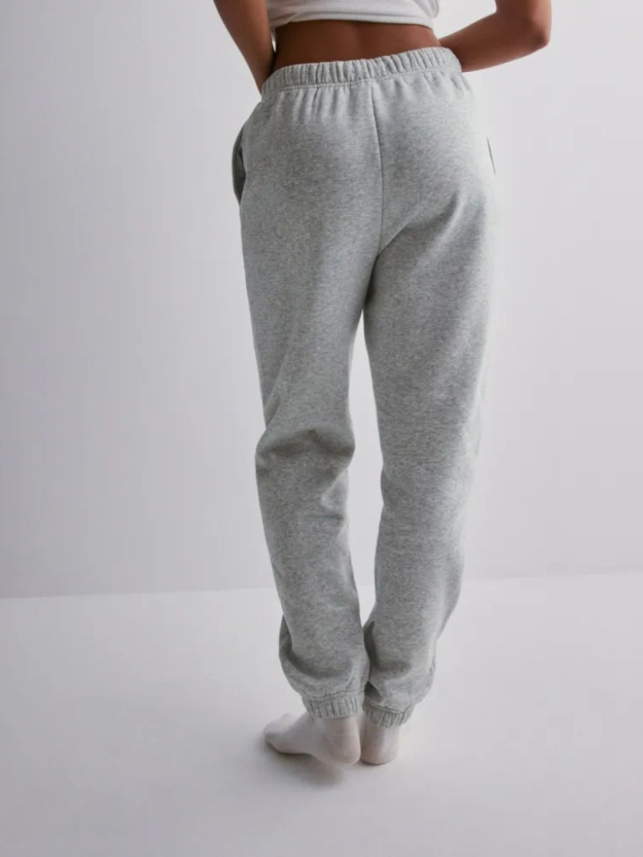 Ženski donji deo trenerke Chilli