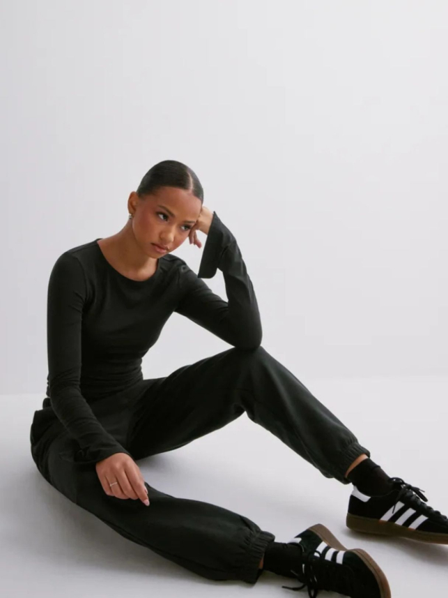 Ženski donji deo trenerke Chilli