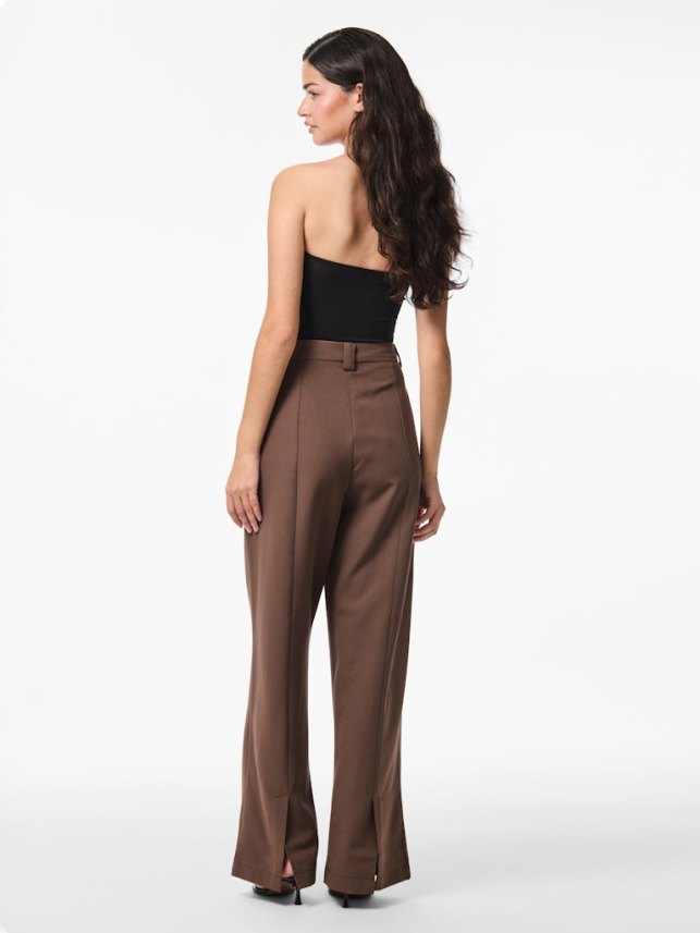 Ženske pantalone Nimora