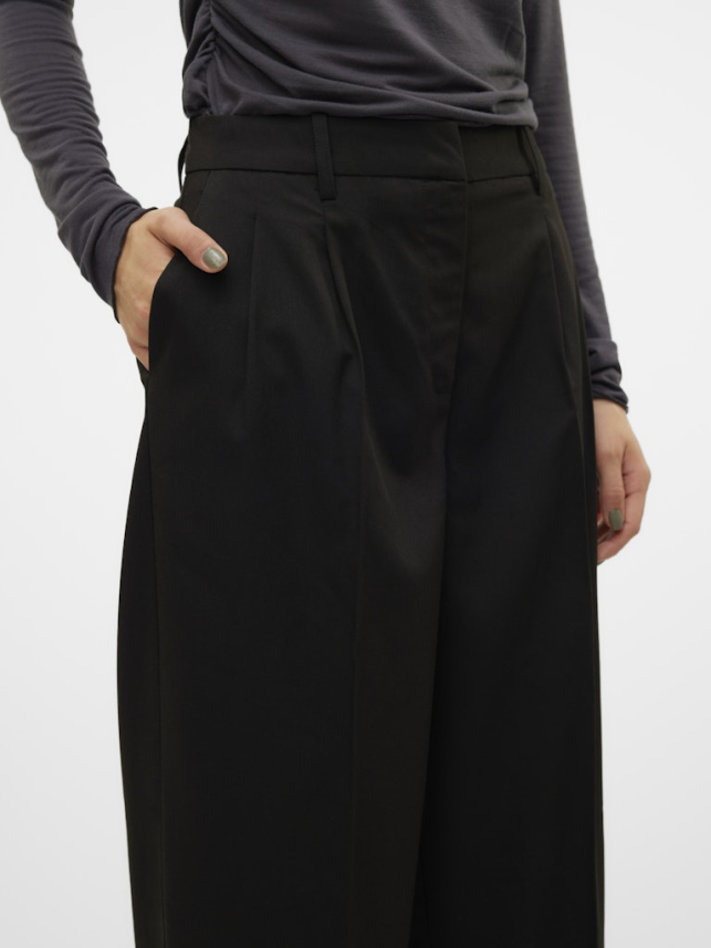 Ženske pantalone Nila