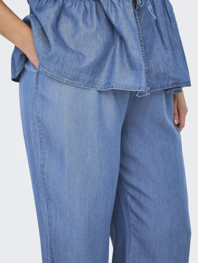 Ženske pantalone Carcharis